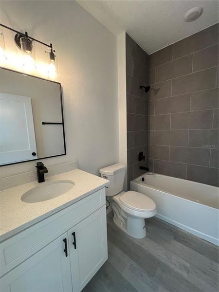 Furnished interior view inside a new home in , Ocala (Image 10).