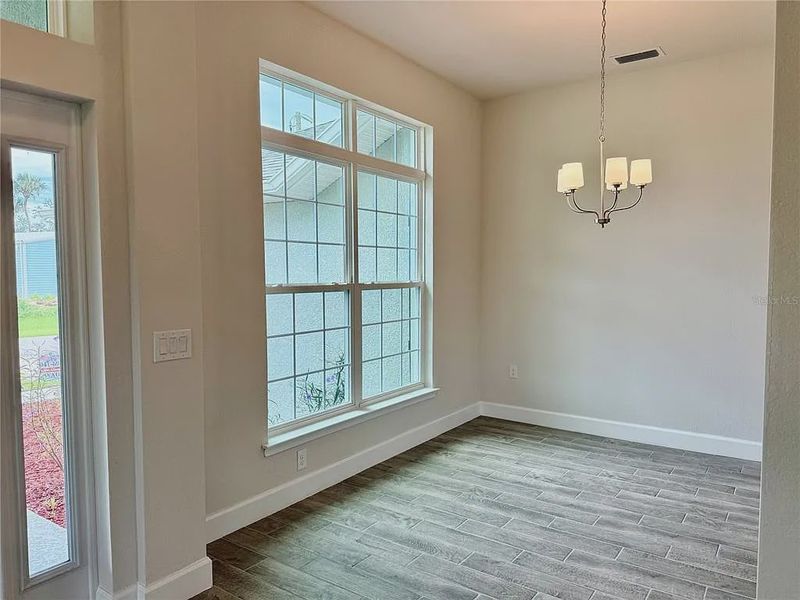 Spacious, unfurnished interior of a new home in South Gulf Cove, Port Charlotte (Image 13).
