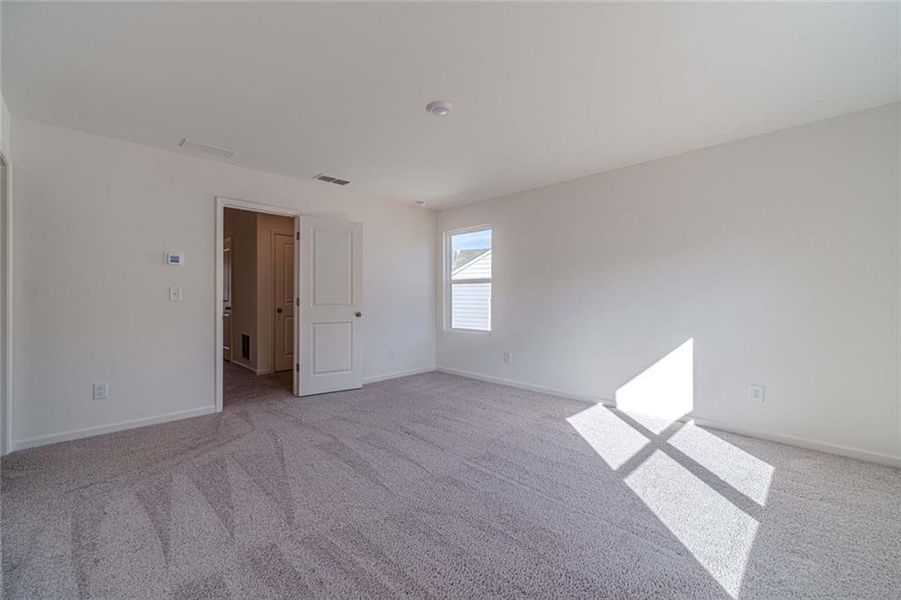 Spacious, unfurnished interior of a new home in , Winder (Image 22).
