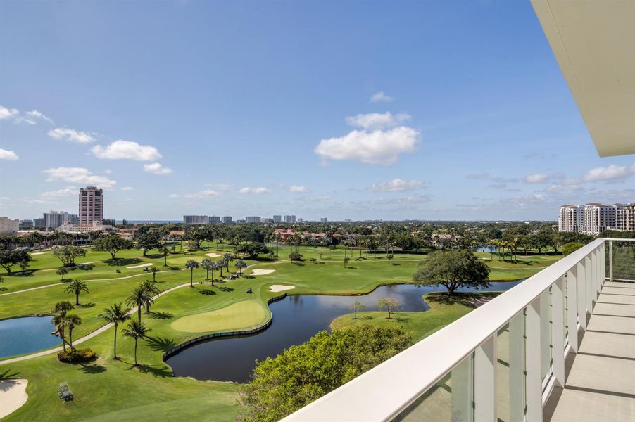 BALCONY GOLF COURSE VIEW BALCONY GOLF COURSE VIEW