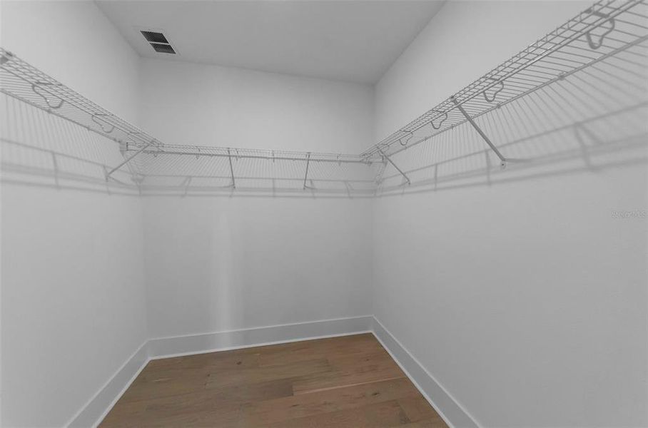 Spacious, unfurnished interior of a new home in , St. Petersburg (Image 27). Spacious, unfurnished interior of a new home in , St. Petersburg (Image 27).