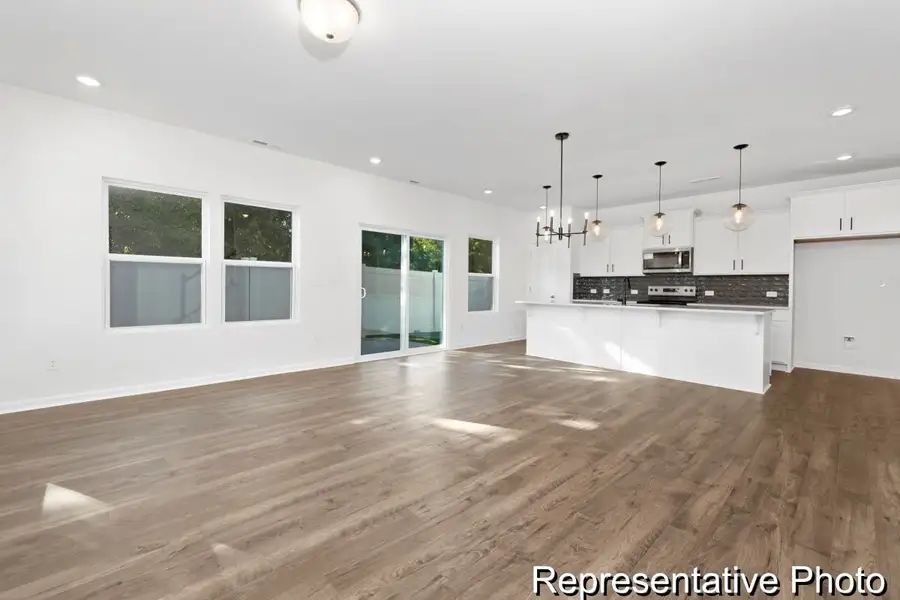 Spacious, unfurnished interior of a new home in Morgan Hills, Albemarle (Image 7).