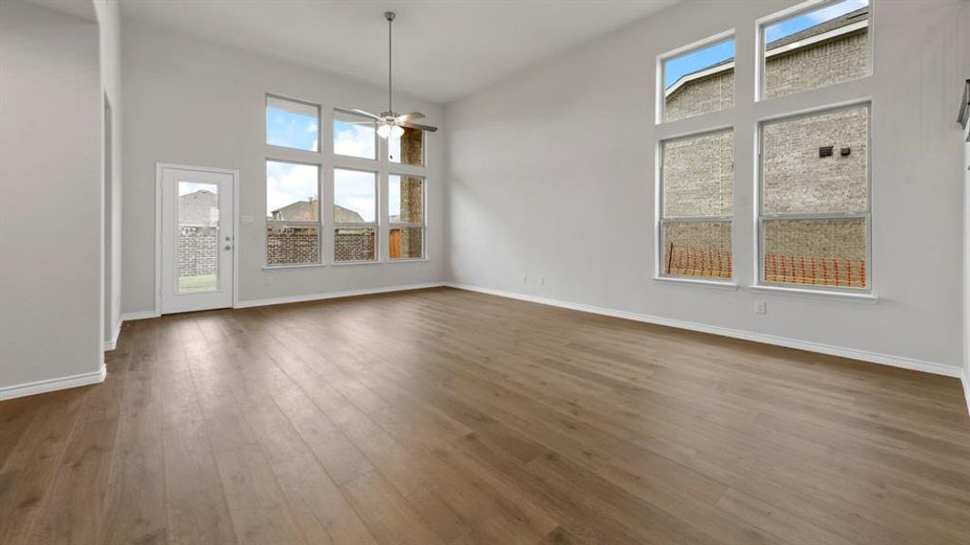 Spacious, unfurnished interior of a new home in Fireside by the Lake, Garland (Image 8). Spacious, unfurnished interior of a new home in Fireside by the Lake, Garland (Image 8).