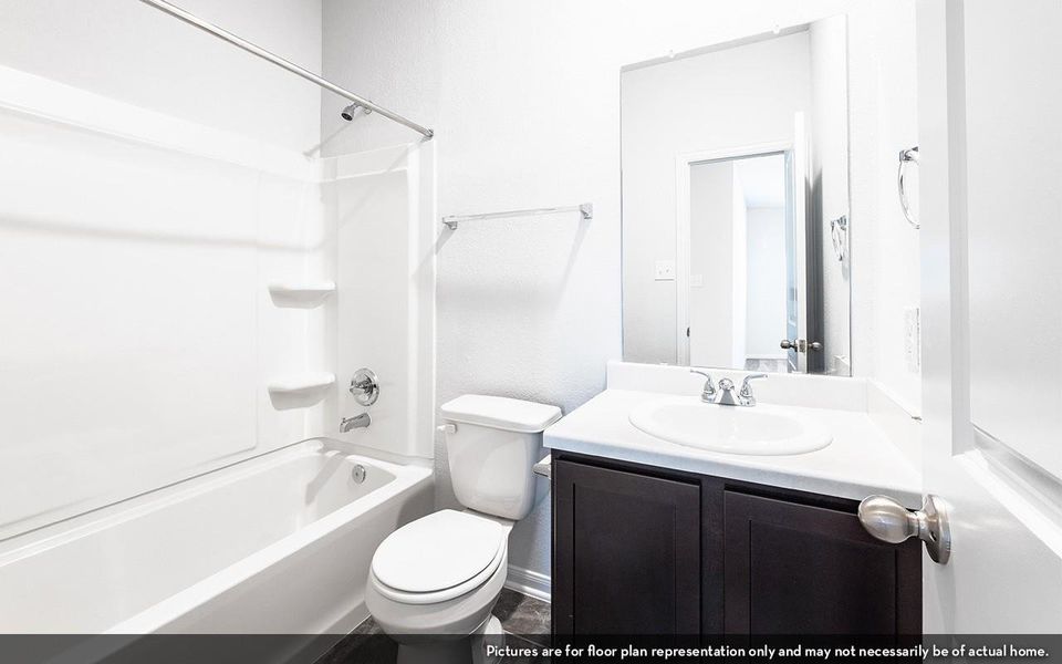 Furnished interior view inside a new home in Caney Mills, Conroe (Image 4). Furnished interior view inside a new home in Caney Mills, Conroe (Image 4).