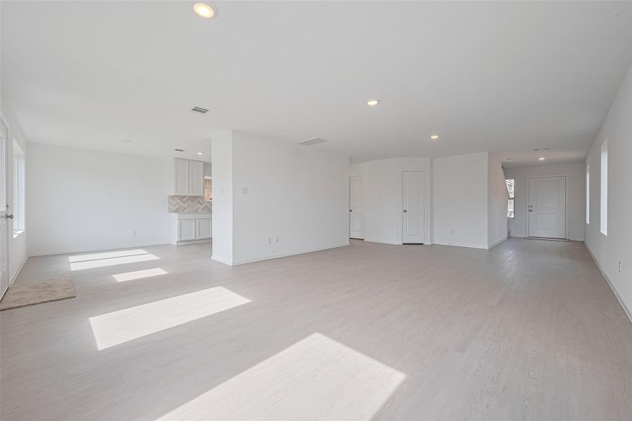 Spacious, unfurnished interior of a new home in , Katy (Image 30). Spacious, unfurnished interior of a new home in , Katy (Image 30).
