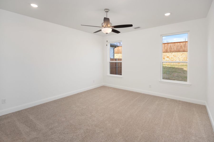 Spacious, unfurnished interior of a new home in Legacy Hills, Celina (Image 26).