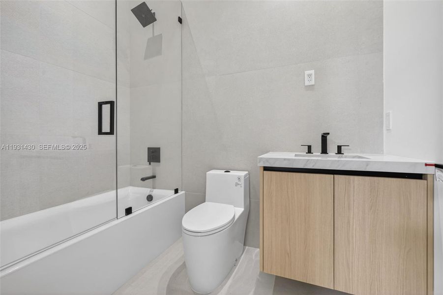 Furnished interior view inside a new home in , Miami (Image 14).