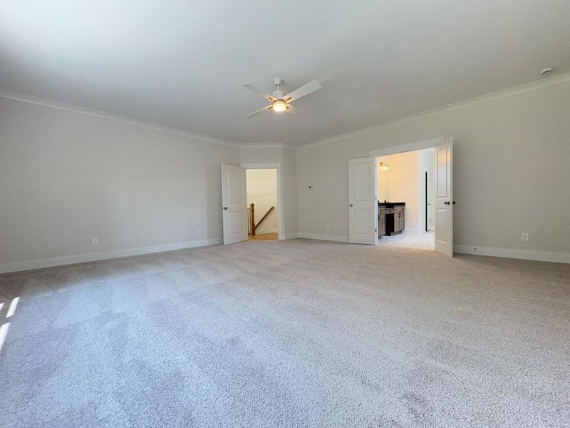 Spacious, unfurnished interior of a new home in Arden on Lanier, Cumming (Image 14).
