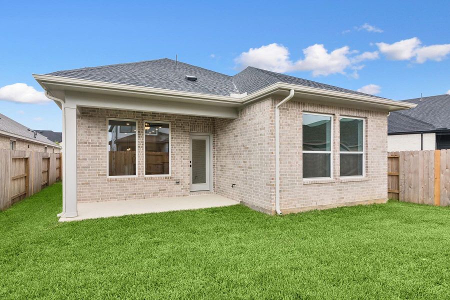 Welcome to The Brasswell by David Weekley Homes. Move-In-Ready Now! Welcome to The Brasswell by David Weekley Homes. Move-In-Ready Now!