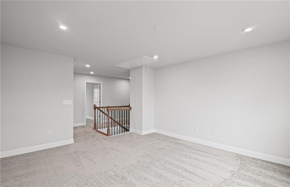 Spacious, unfurnished interior of a new home in Anderson Point, McDonough (Image 19).