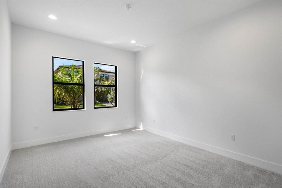 Spacious, unfurnished interior of a new home in Lotus Edge, Boca Raton (Image 23).