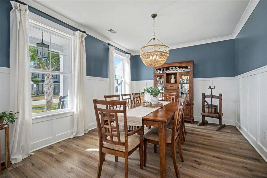 Furnished interior view inside a new home in Hewing Farms, Summerville (Image 15). Furnished interior view inside a new home in Hewing Farms, Summerville (Image 15).