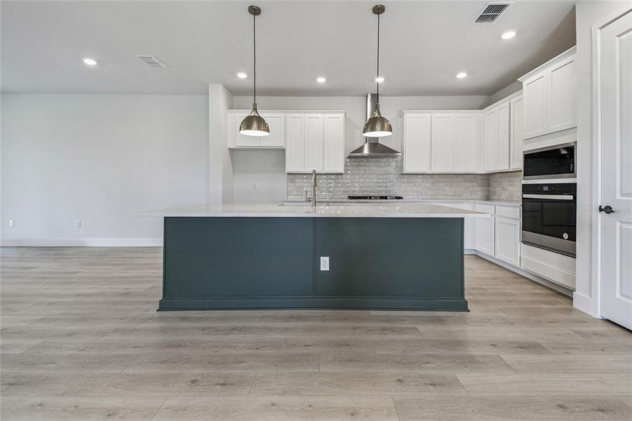 Furnished interior view inside a new home in Waterset Tradition Series, Apollo Beach (Image 15). Furnished interior view inside a new home in Waterset Tradition Series, Apollo Beach (Image 15).