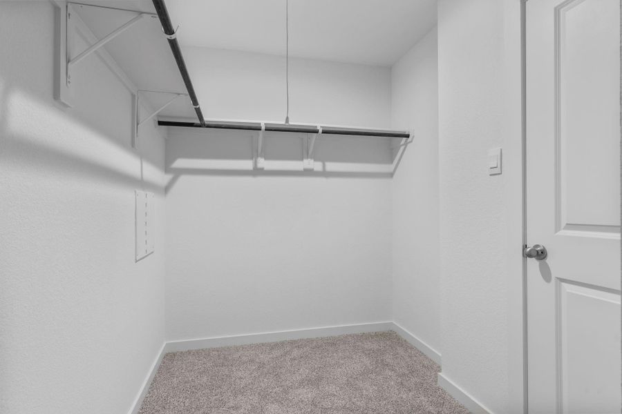 Spacious, unfurnished interior of a new home in Tamarron, Fulshear (Image 22). Spacious, unfurnished interior of a new home in Tamarron, Fulshear (Image 22).
