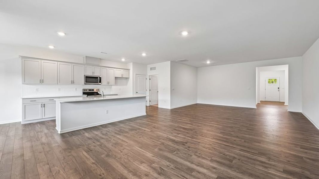 Spacious, unfurnished interior of a new home in Baker Farm, Youngsville (Image 21).