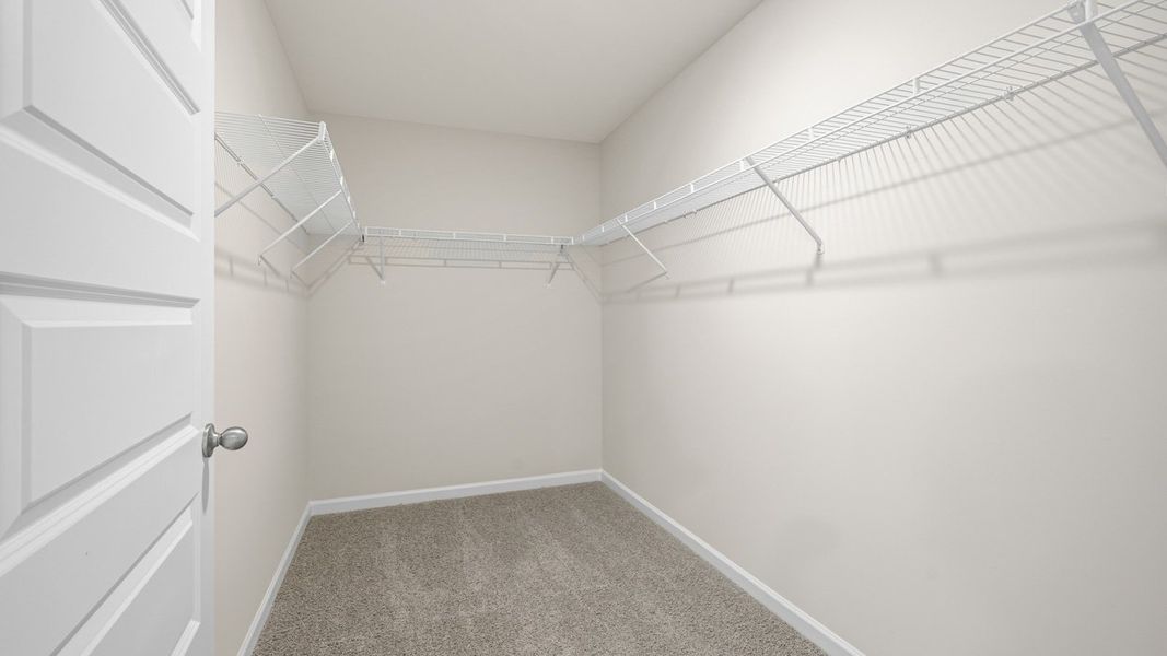 Spacious, unfurnished interior of a new home in Brooks Station, Dacula (Image 29).