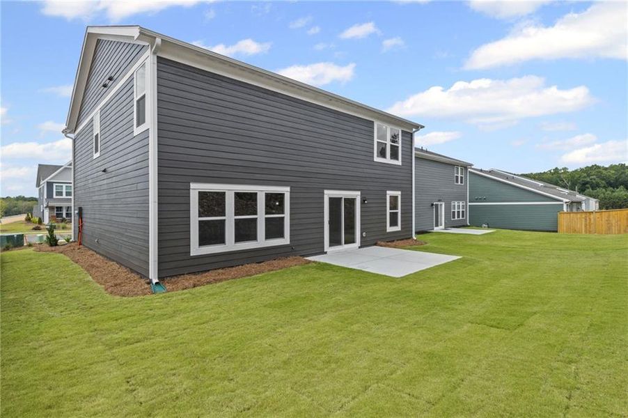 Exterior details and patio area of a home in Sage Woods, Dallas (Image 21).