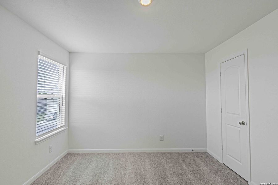 Spacious, unfurnished interior of a new home in , San Antonio (Image 20).