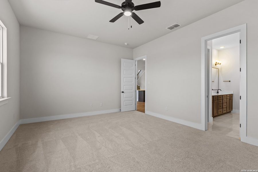 Spacious, unfurnished interior of a new home in Homestead, Schertz (Image 37). Spacious, unfurnished interior of a new home in Homestead, Schertz (Image 37).