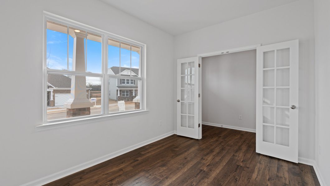 Spacious, unfurnished interior of a new home in Durbin Meadows Traditions, Fountain Inn (Image 17). Spacious, unfurnished interior of a new home in Durbin Meadows Traditions, Fountain Inn (Image 17).