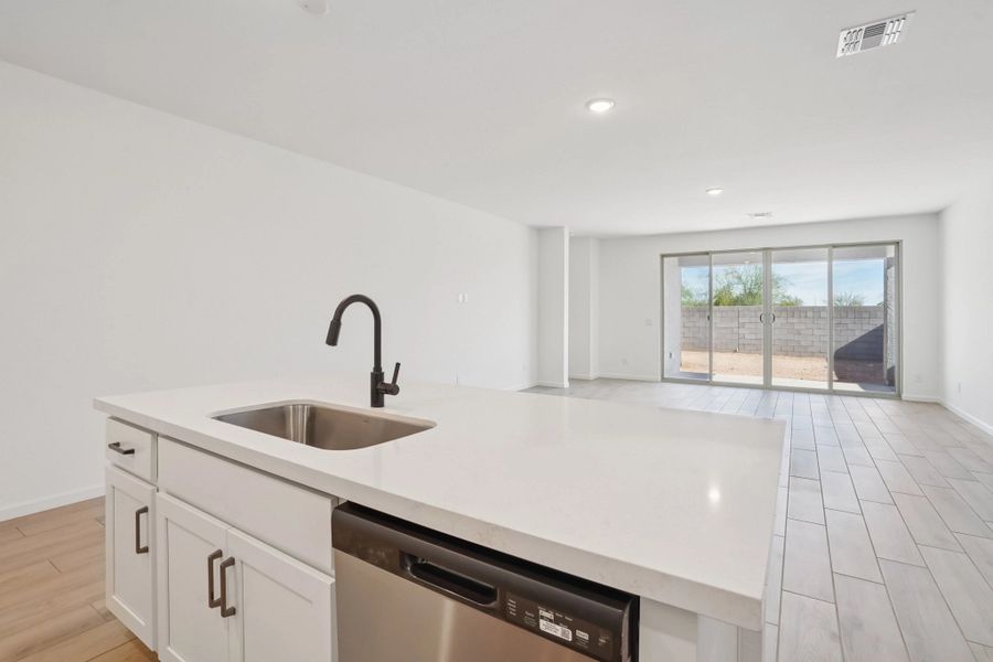Representative images and renderings are for illustrative purposes. Actual structural options and design finishes of home may vary. Representative images and renderings are for illustrative purposes. Actual structural options and design finishes of home may vary.
