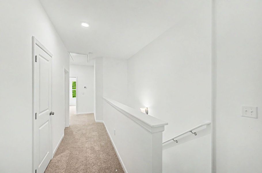 Spacious, unfurnished interior of a new home in Ironhorse, Dickson (Image 31).