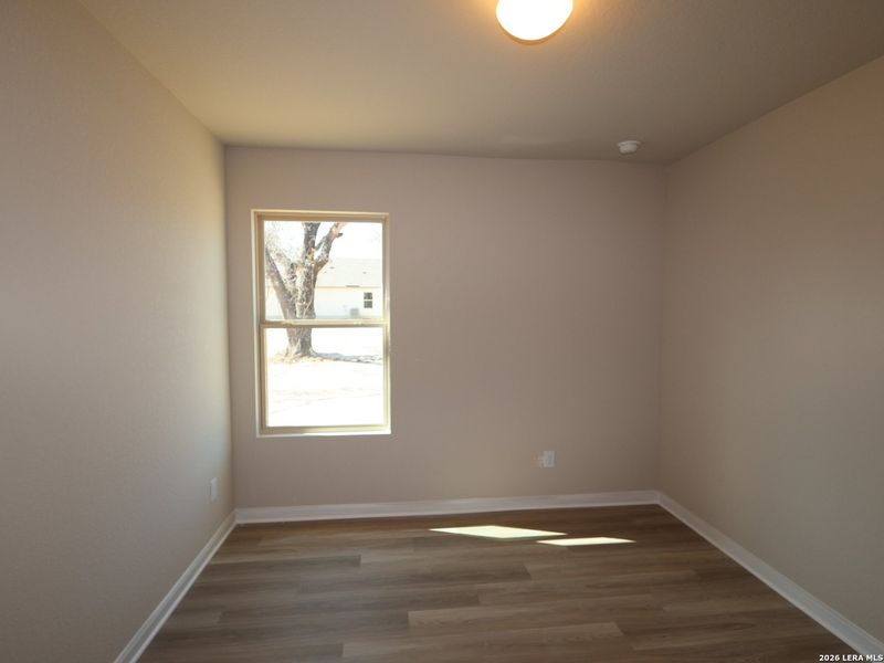 Spacious, unfurnished interior of a new home in Jordan's Ranch, San Antonio (Image 33).