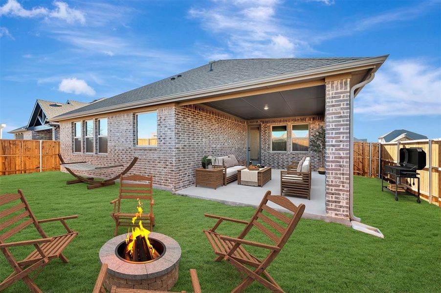 Exterior details and patio area of a home in Timberbrook, Justin (Image 21).