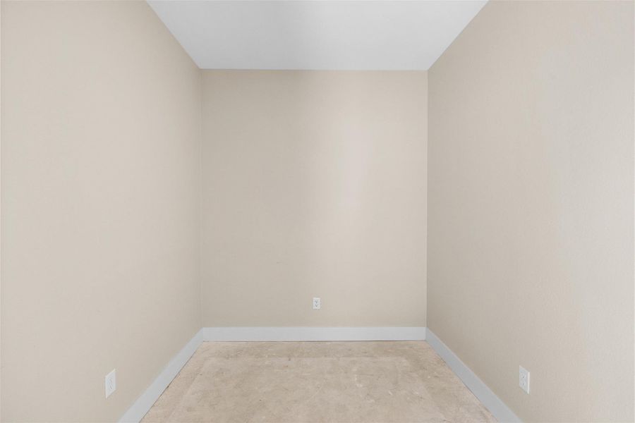Spacious, unfurnished interior of a new home in , Lexington (Image 29).