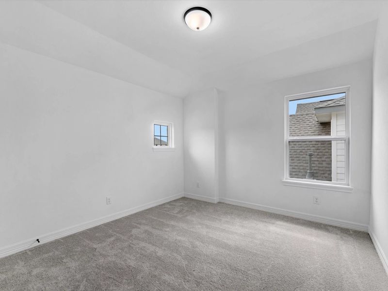 Spacious, unfurnished interior of a new home in Emory Glen, Magnolia (Image 19).