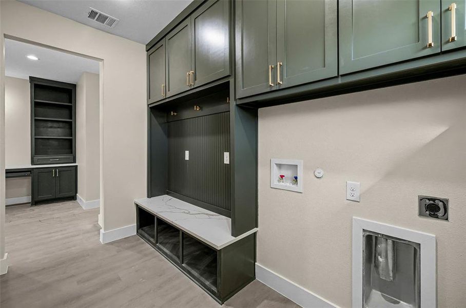 Furnished interior view inside a new home in , Granbury (Image 11).