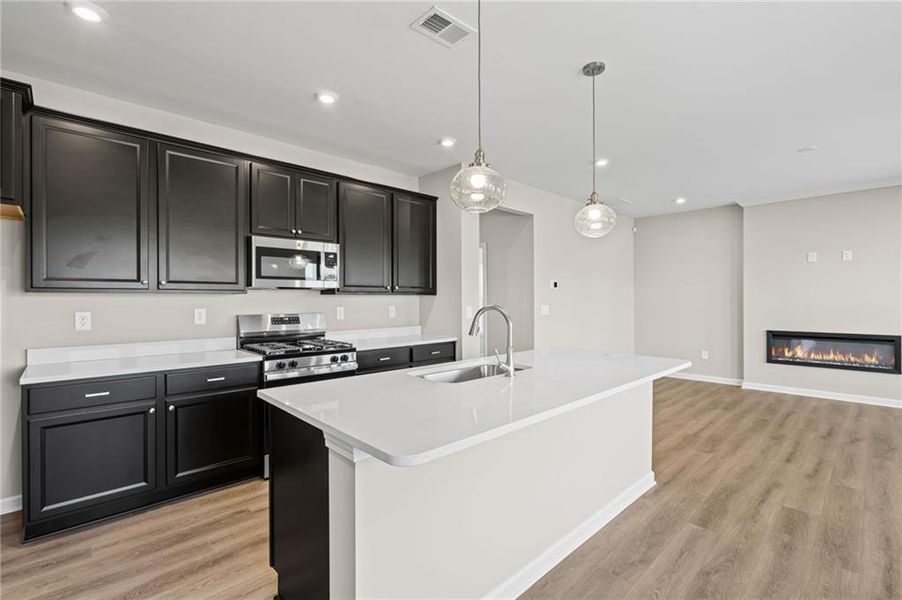 Furnished interior view inside a new home in Twin Lakes, Hoschton (Image 10). Furnished interior view inside a new home in Twin Lakes, Hoschton (Image 10).