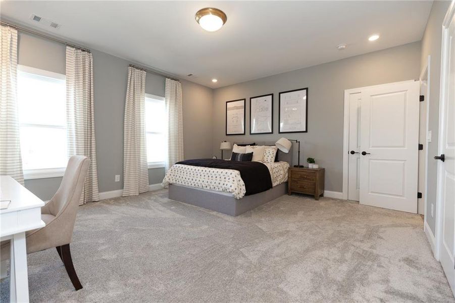 Furnished interior view inside a new home in Aberdeen, Hoschton (Image 66).