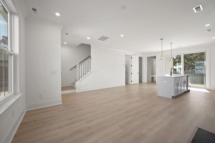 Spacious, unfurnished interior of a new home in , Johns Island (Image 36).