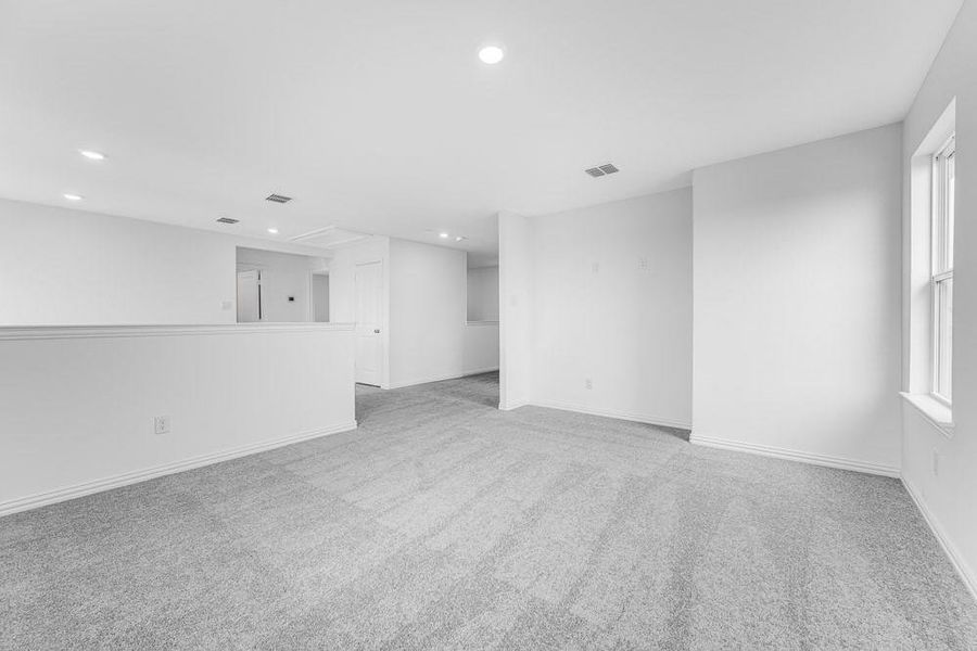 2143 Tule Way ~ Ready Now!