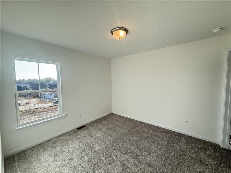 Spacious, unfurnished interior of a new home in Windsor, North Augusta (Image 14).