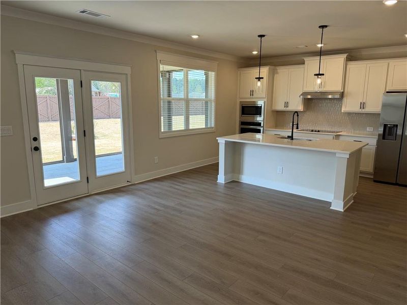 Spacious, unfurnished interior of a new home in Pinecrest Ridge, Dacula (Image 42).