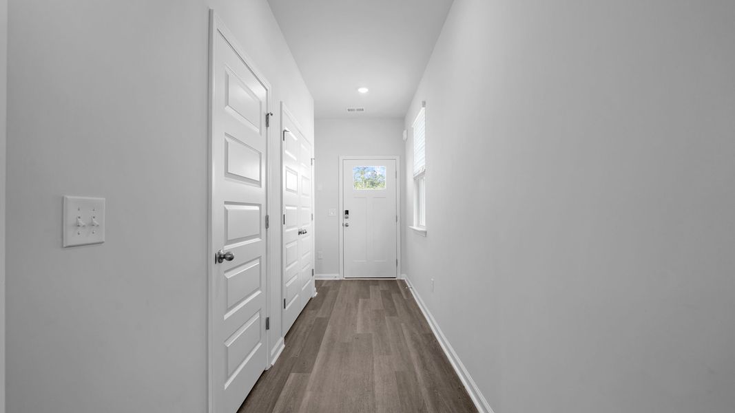 Spacious, unfurnished interior of a new home in The Retreat at East Argent, Ridgeland (Image 18).