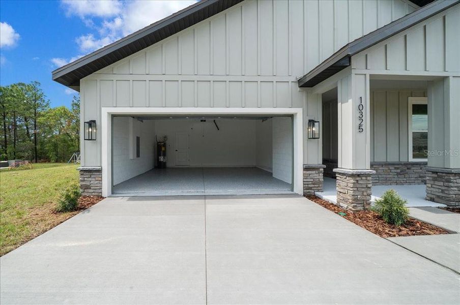 Exterior details and patio area of a home in , Weeki Wachee (Image 34). Exterior details and patio area of a home in , Weeki Wachee (Image 34).