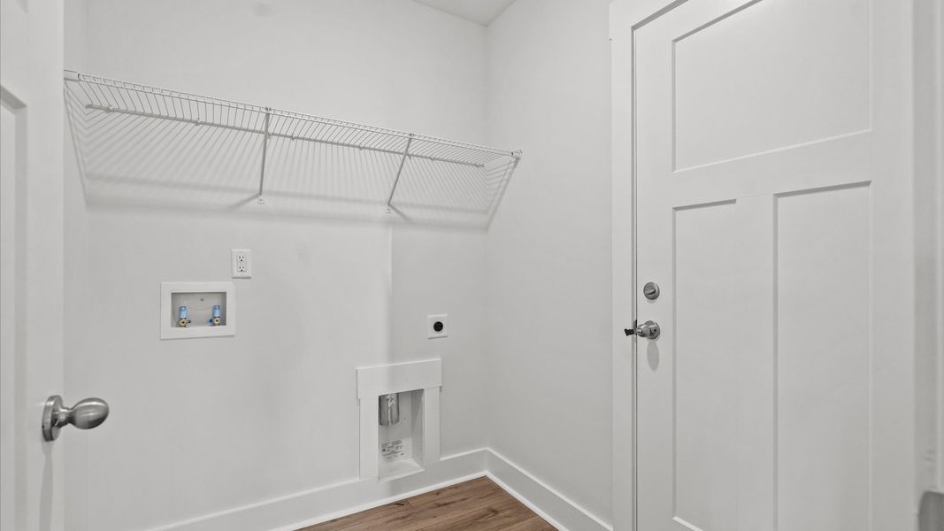 Furnished interior view inside a new home in Woodglen, Piedmont (Image 15).