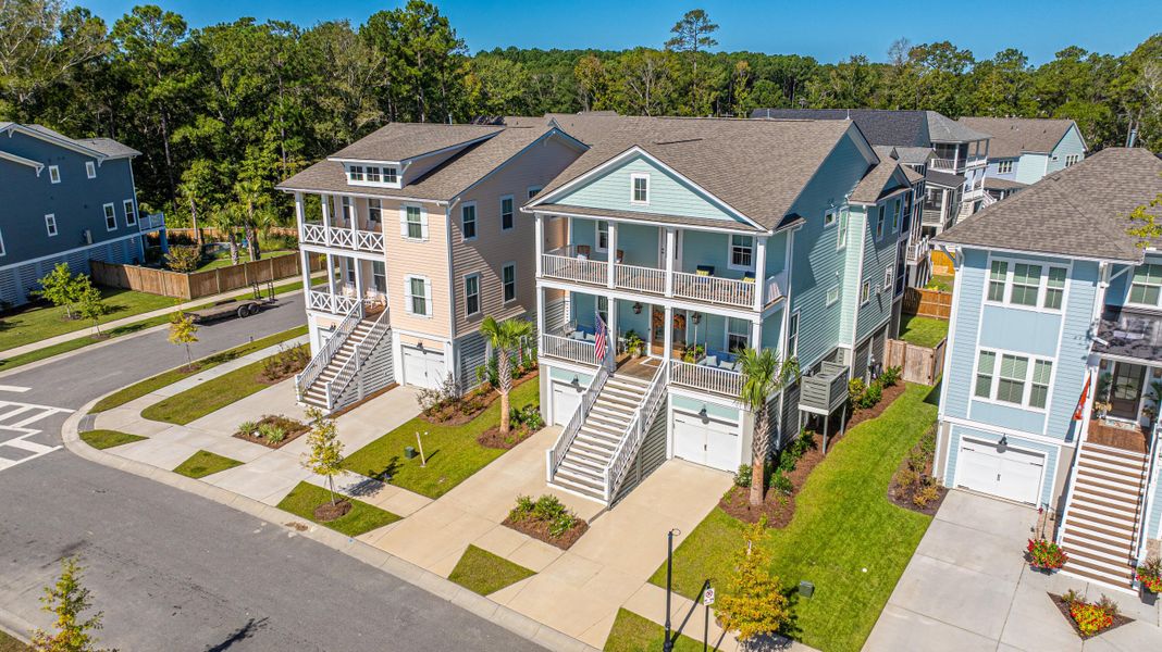 Image 40 of a home in .