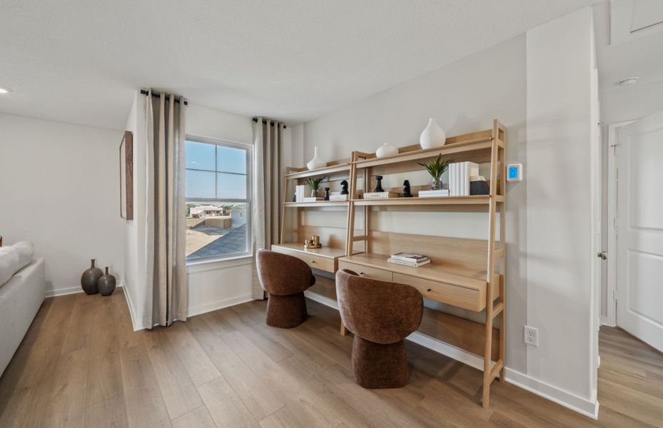 Upstairs Loft Upstairs Loft