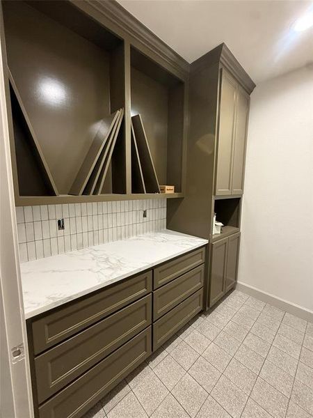 Furnished interior view inside a new home in , Abilene (Image 3).