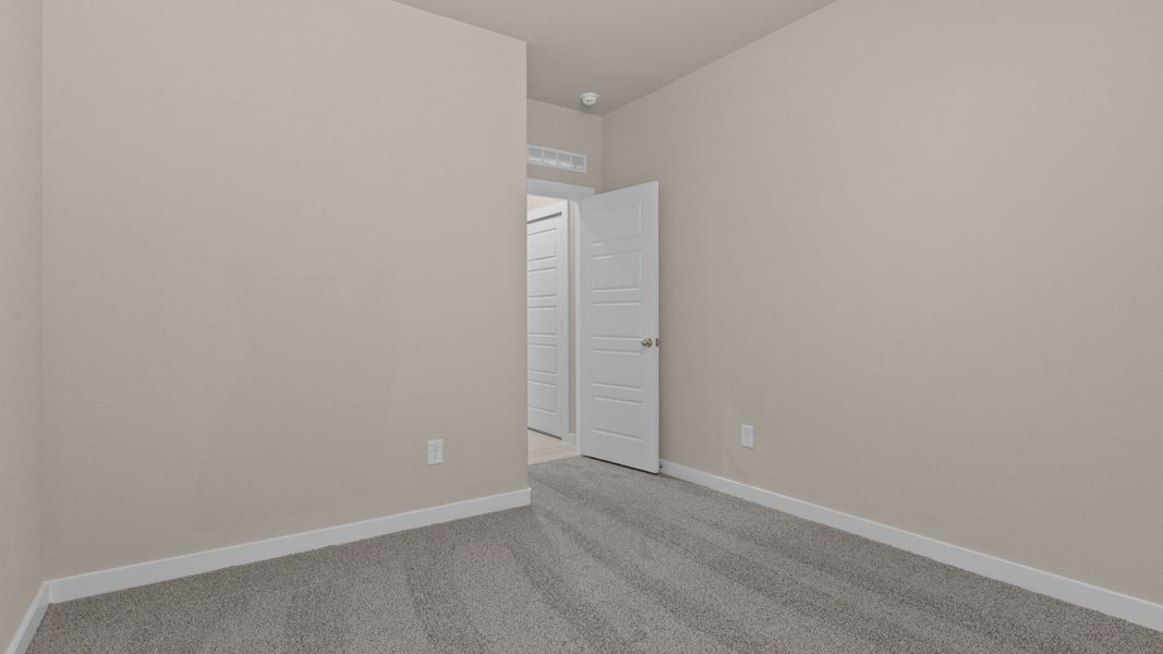 Representative unfurnished interior of a home built from the Cali by D.R. Horton in Legacy South, Midland (Image 23).