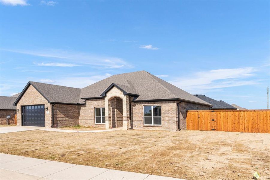 Image 32 of a home in .