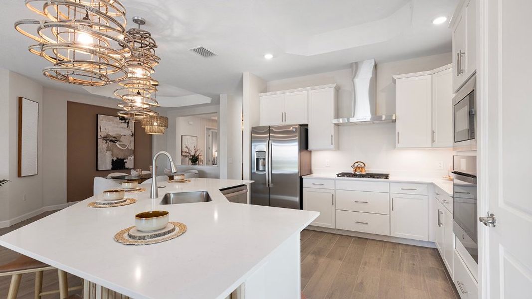 2246 Cypress Kitchen 1of5 Base2