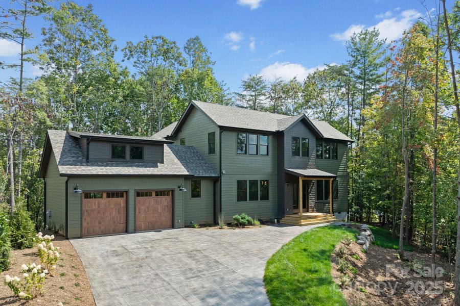 Image 42 of a home in .