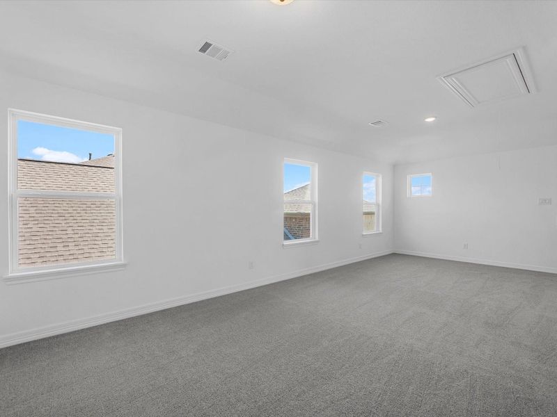 Spacious, unfurnished interior of a new home in Bergamo, Katy (Image 15). Spacious, unfurnished interior of a new home in Bergamo, Katy (Image 15).