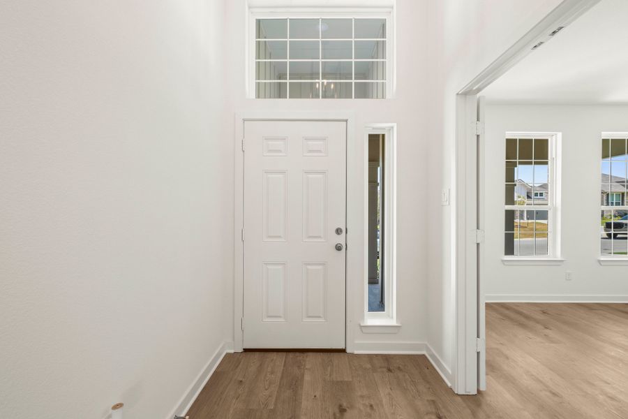 Spacious, unfurnished interior of a new home in The Village at Elm Creek, Troy (Image 16). Spacious, unfurnished interior of a new home in The Village at Elm Creek, Troy (Image 16).