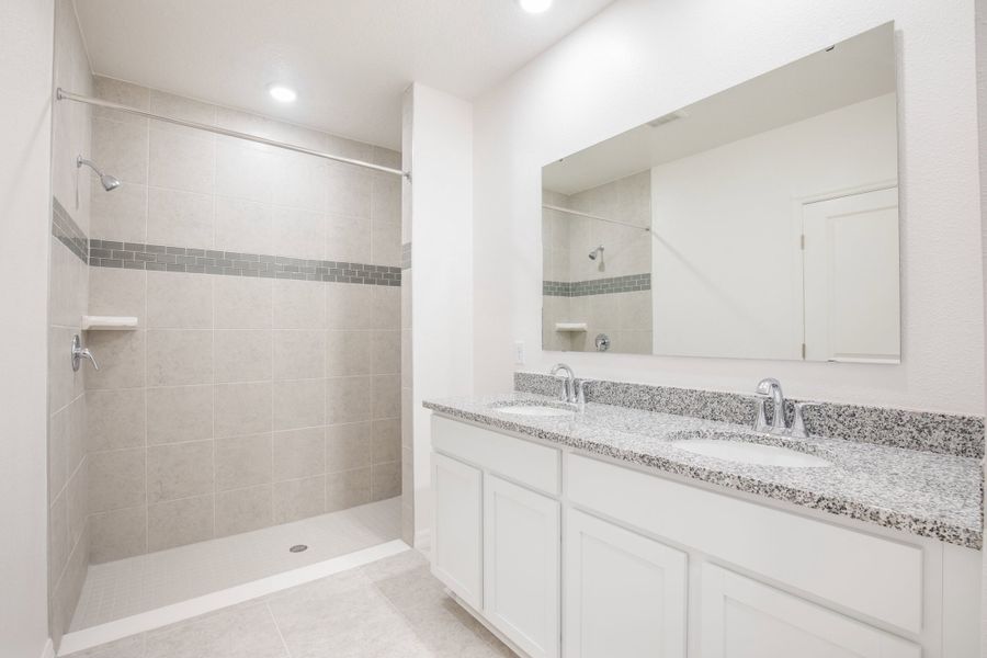 Representative furnished interior of a home built from the Willow by Maronda Homes in Coastal Communities, Edgewater (Image 18).